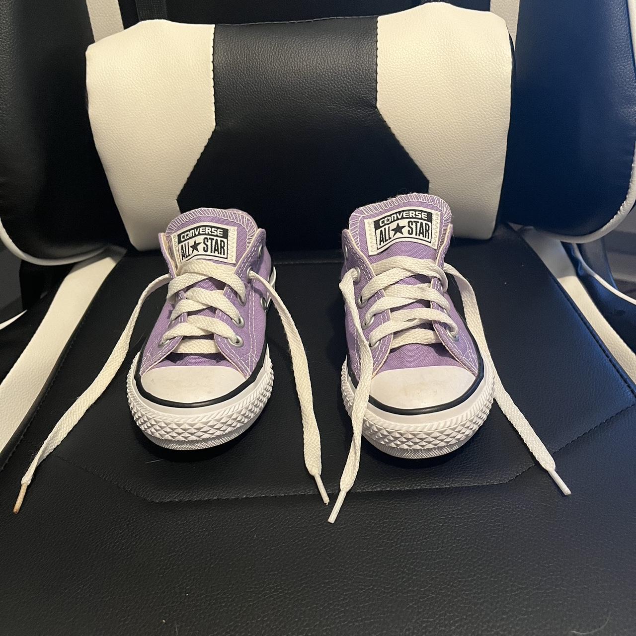 Kids 2025 purple converse