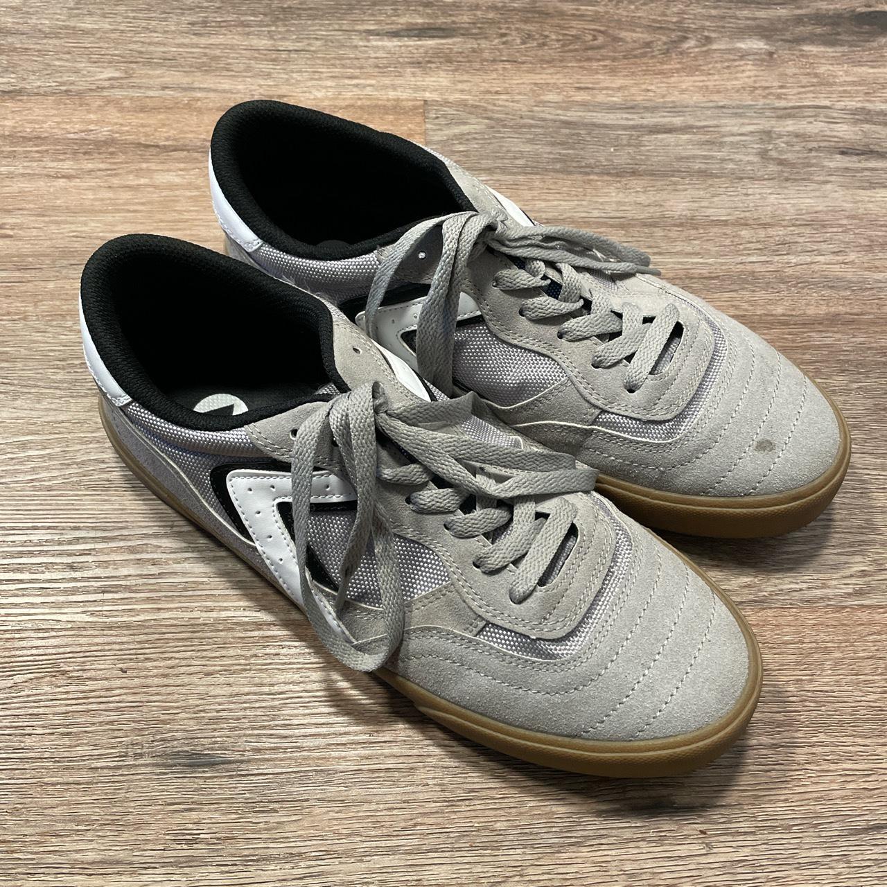 airwalk graystone trainers mens