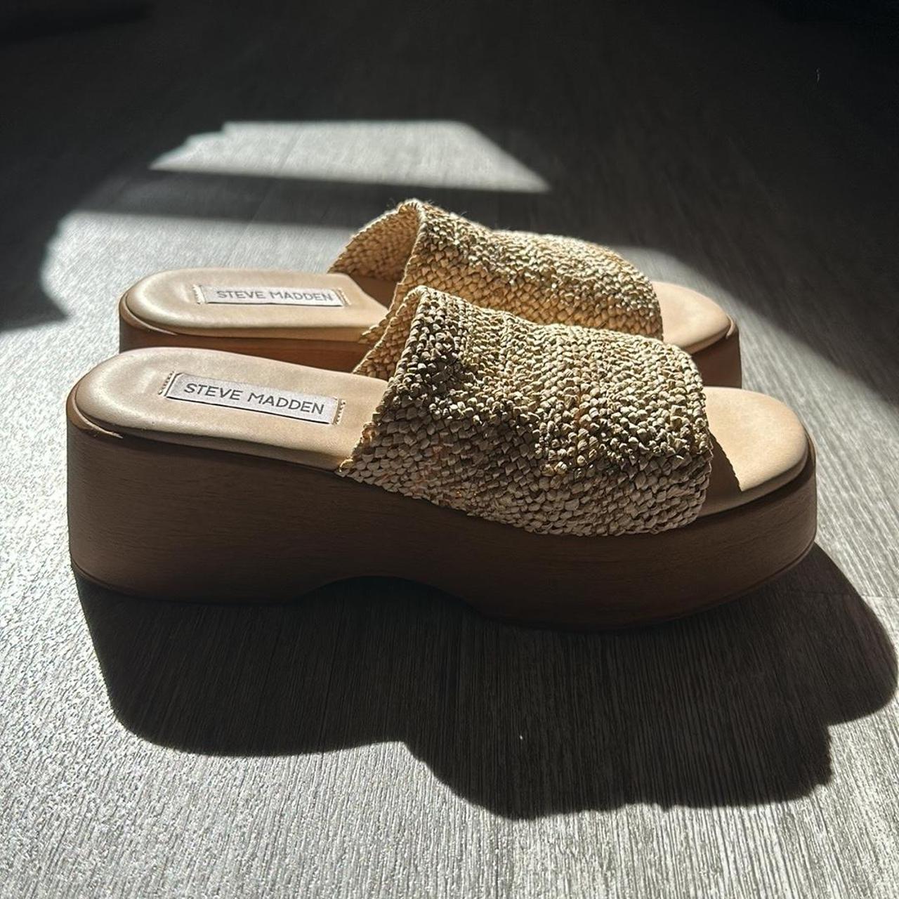 Steve Madden Slinky30 Slide Sandal with a Boho feel.... Depop