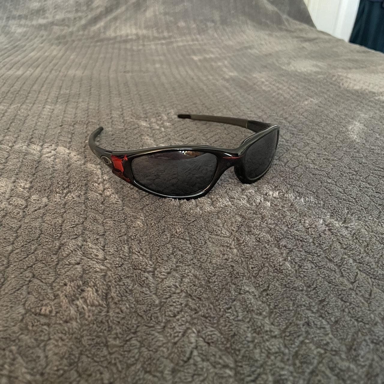 Oakley Straight Jacket Blood skull perfect condition. | Depop