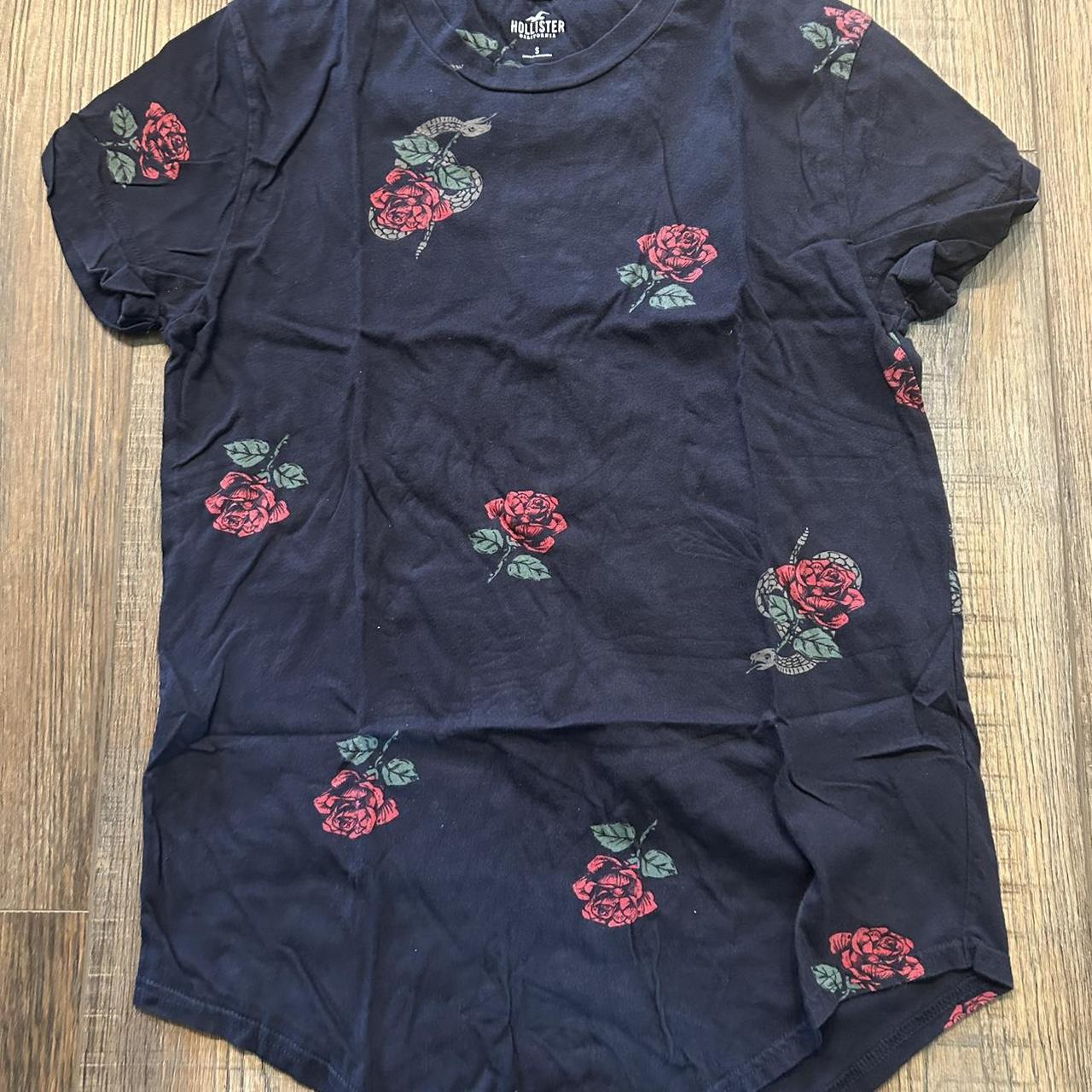 Hollister snake sale shirt