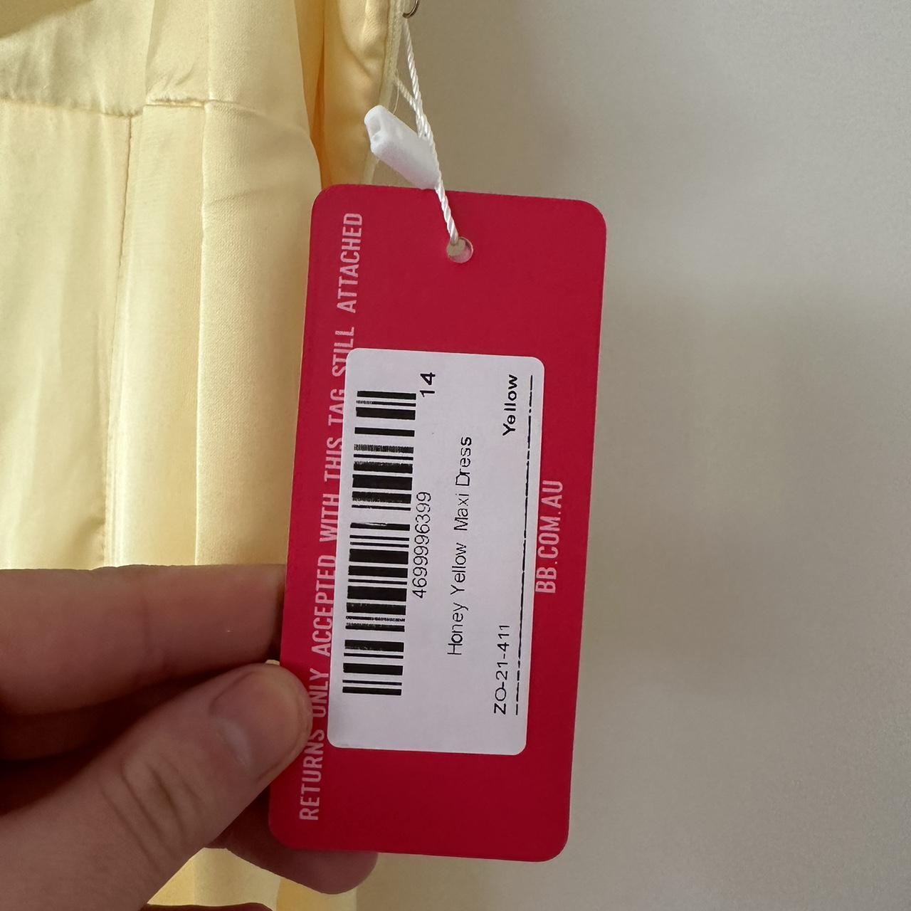 Selling beginning boutique Dress size 14 legit never... Depop