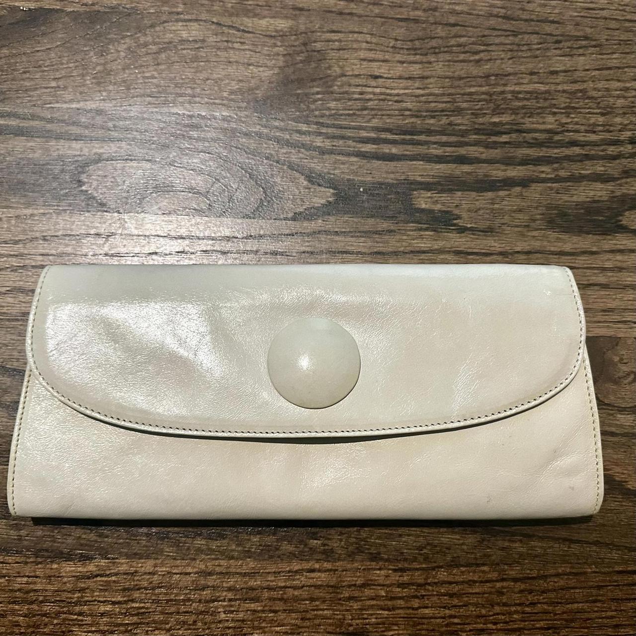 item listed by addisonlv