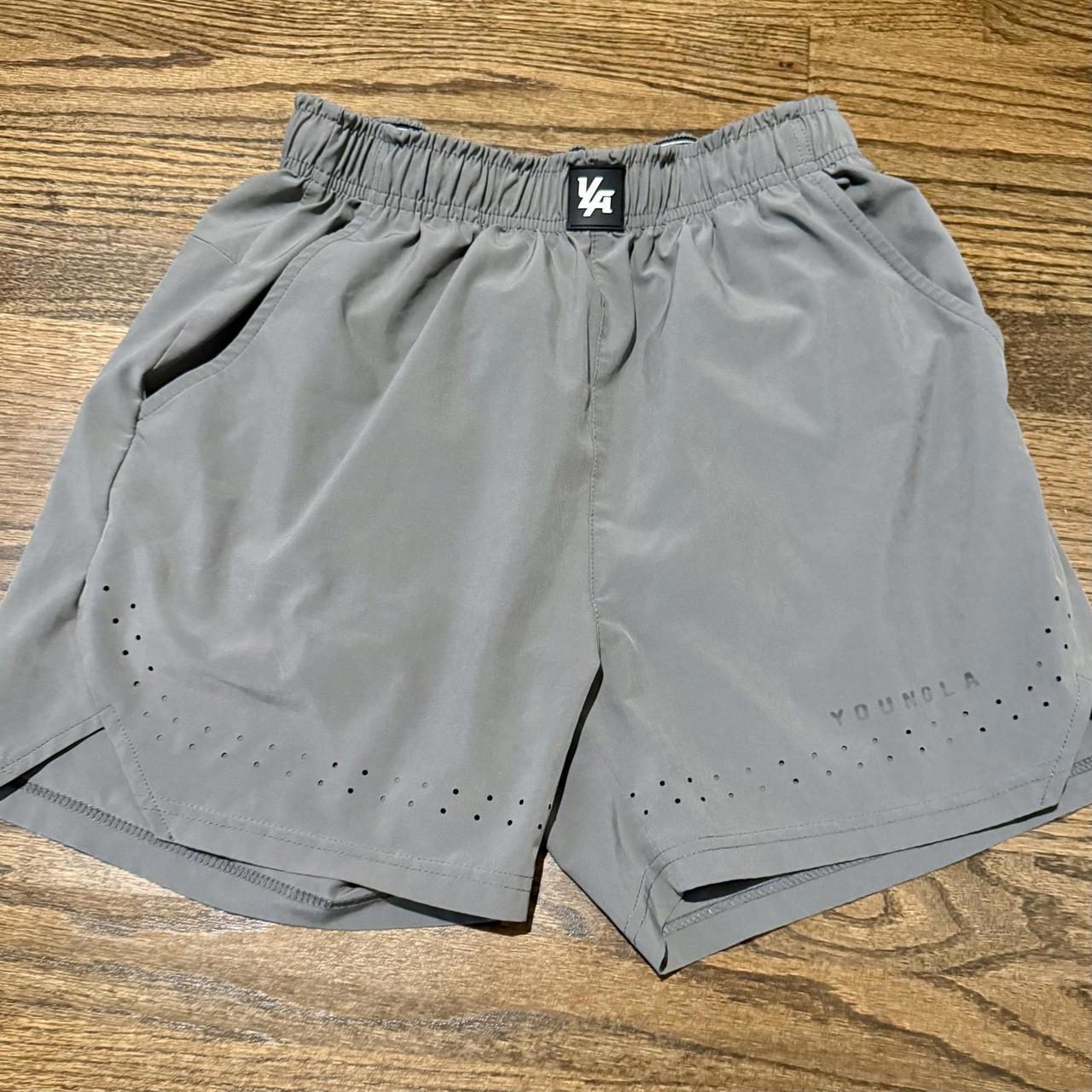 item listed by addisonlv