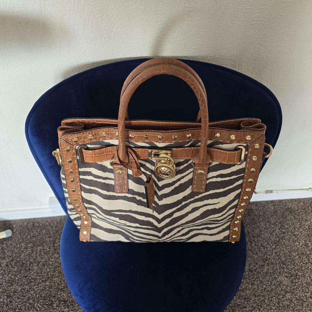 Michael Kors zebra print handbag size maxi Perfect. Depop