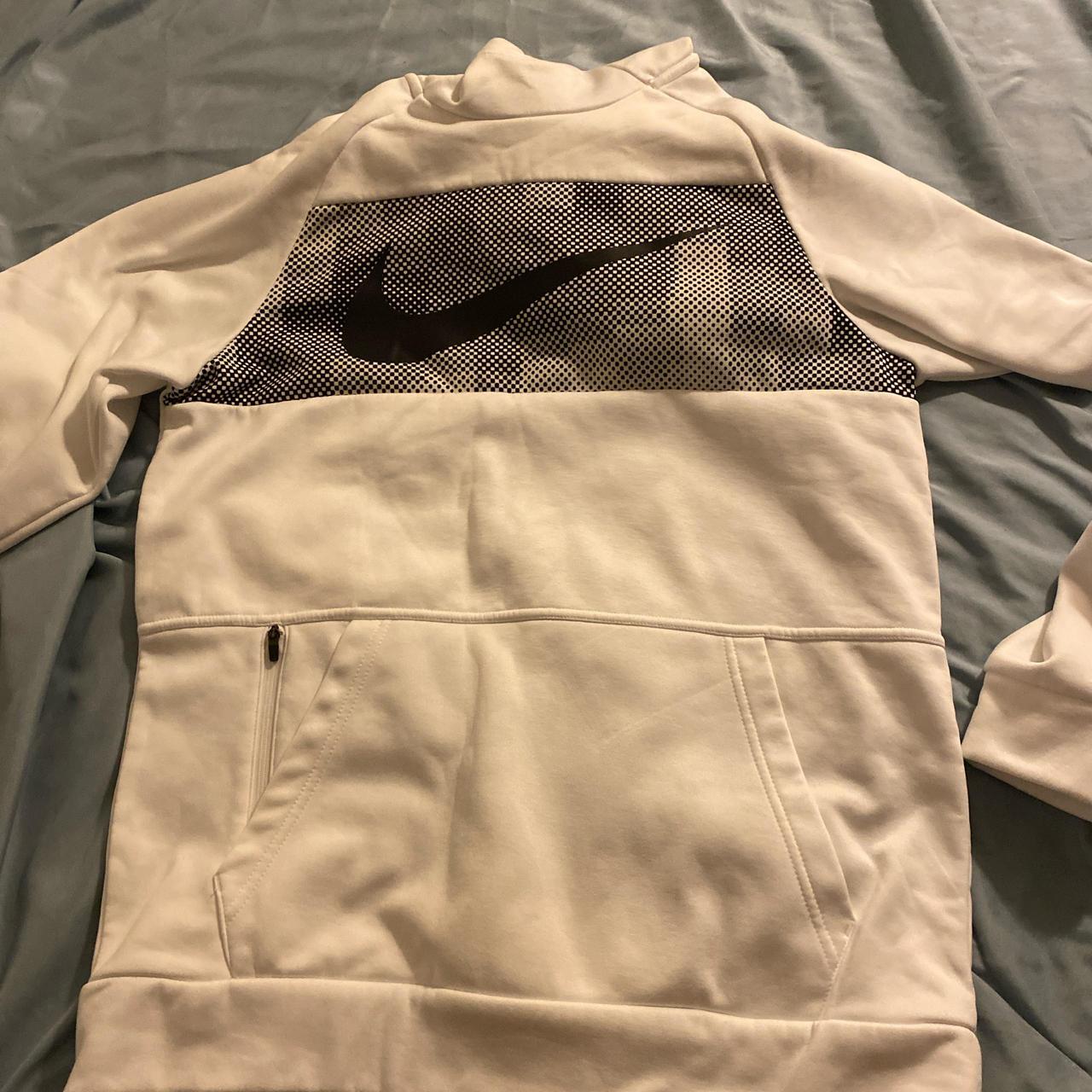 item listed by q8qydkcd4t