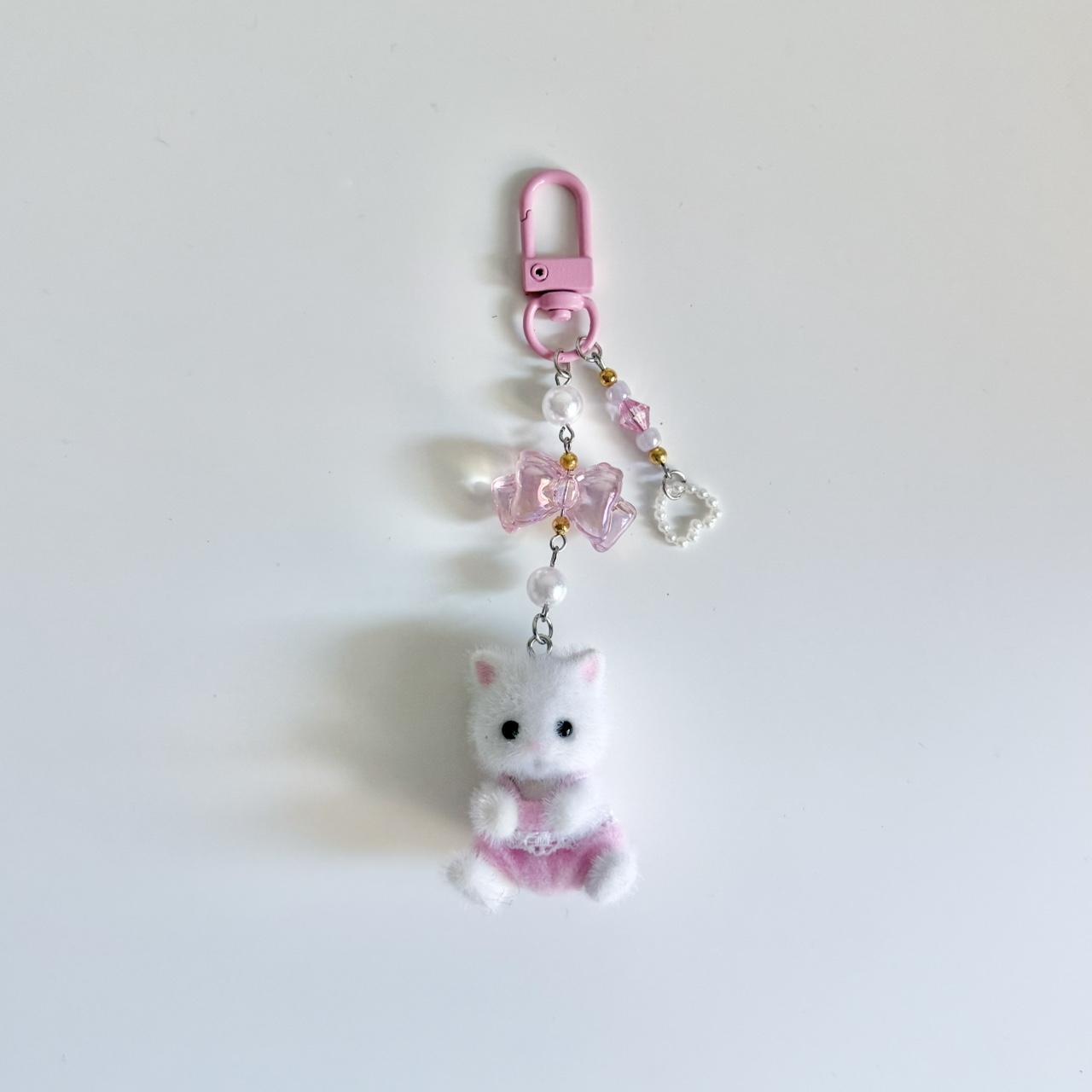 item listed by pekoecharms