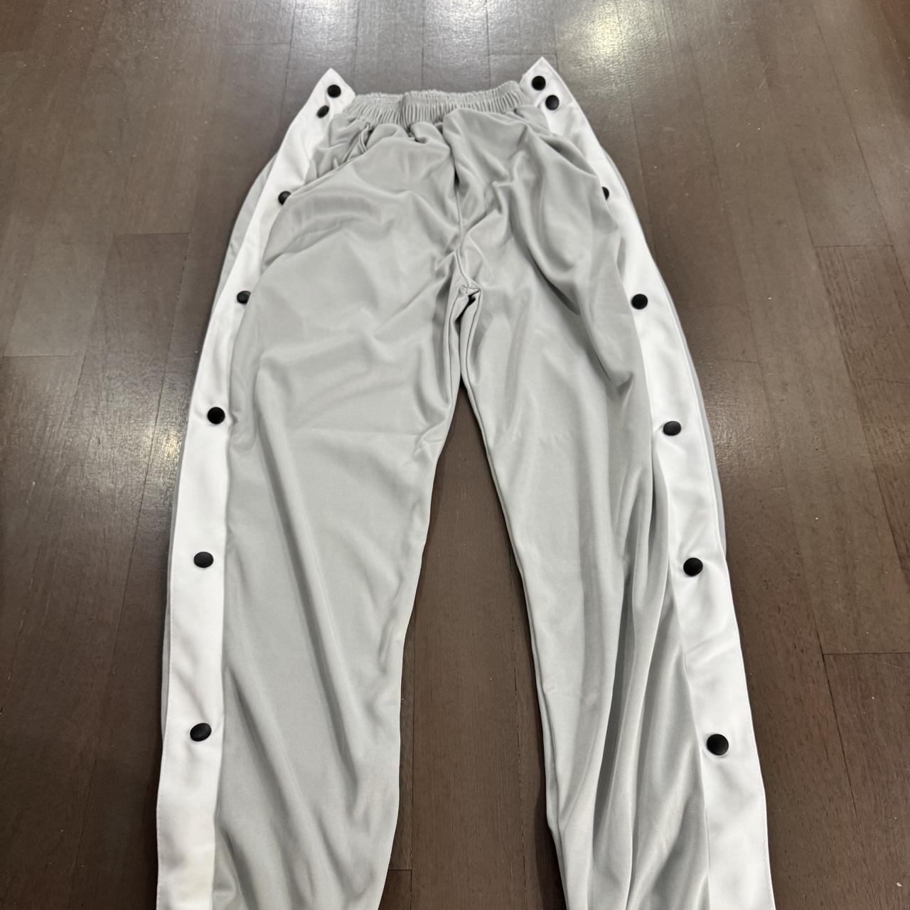 item listed by xin19920702