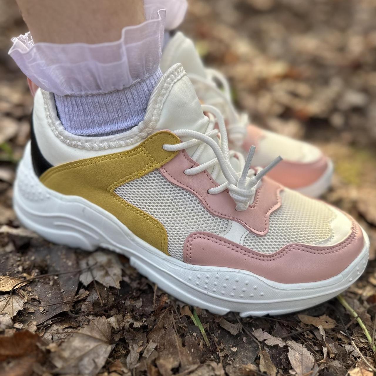 qupid platform sneakers