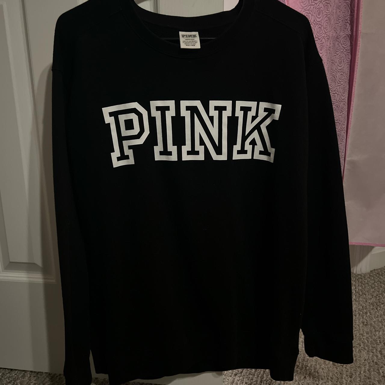 UP FOR SALE IS a preowned Victoria's Secret PINK - Depop