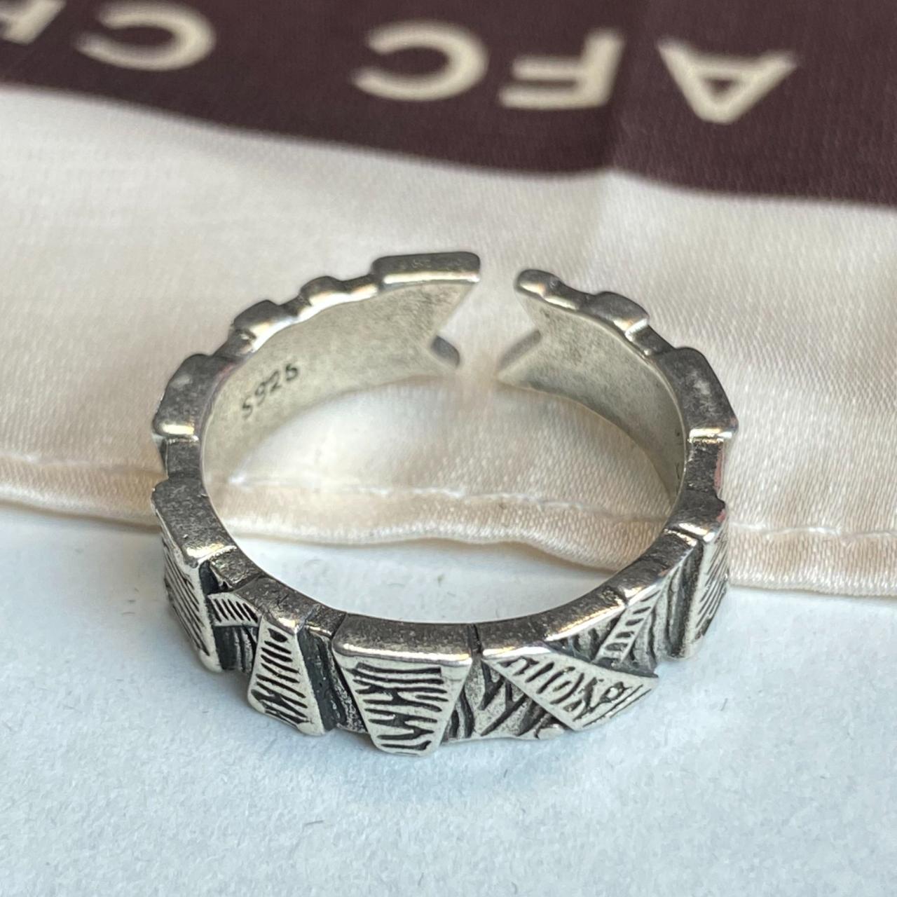 item listed by takertdw4651