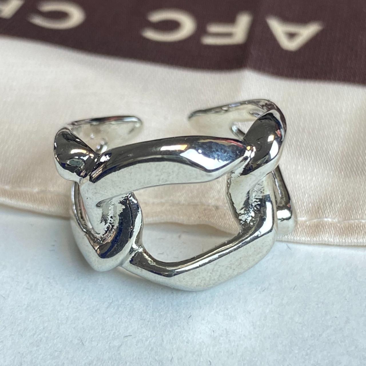 item listed by takertdw4651