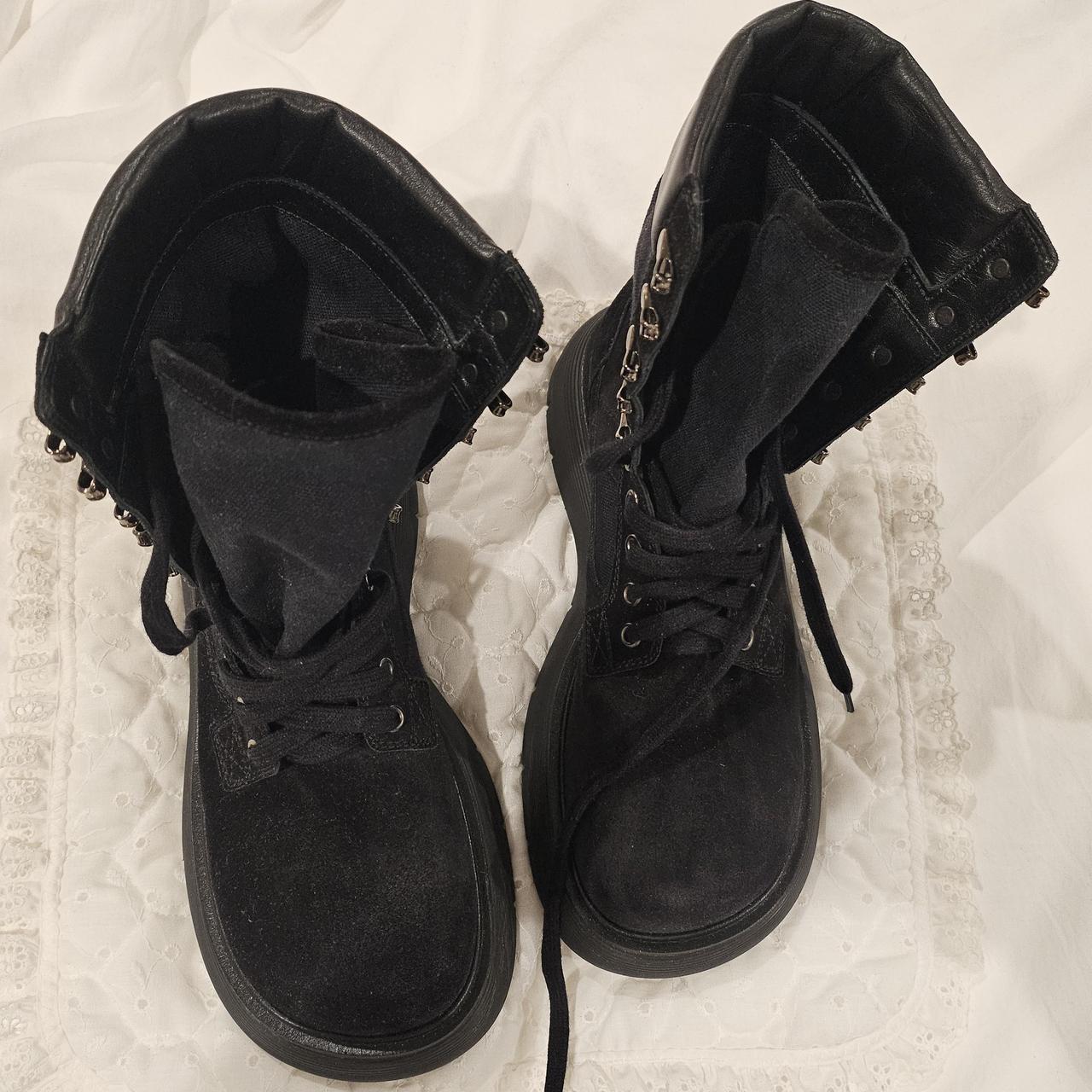 Khaire combat boots - Depop