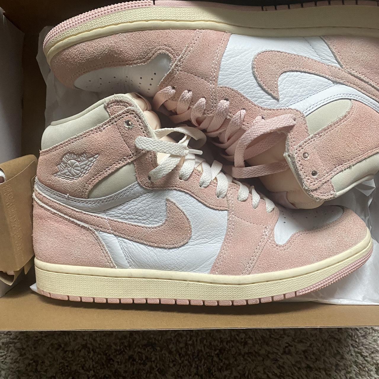 womens retro jordan 1s