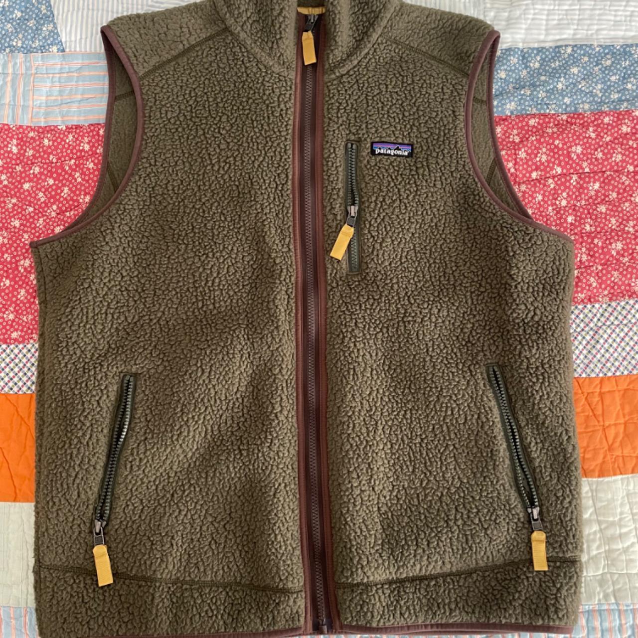 Fleece Patagonia Vest Worn like twice, brand new... - Depop