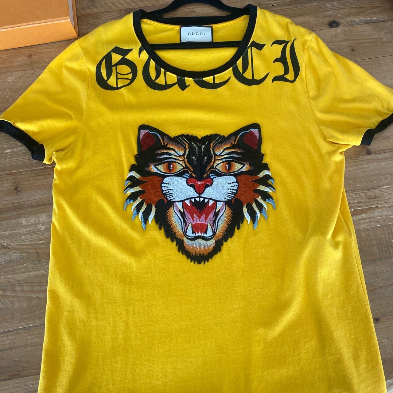 GUCCI タイガー Tシャツ イエロー Gucci cotton t-shirt angry cat yellow Used like | Depop