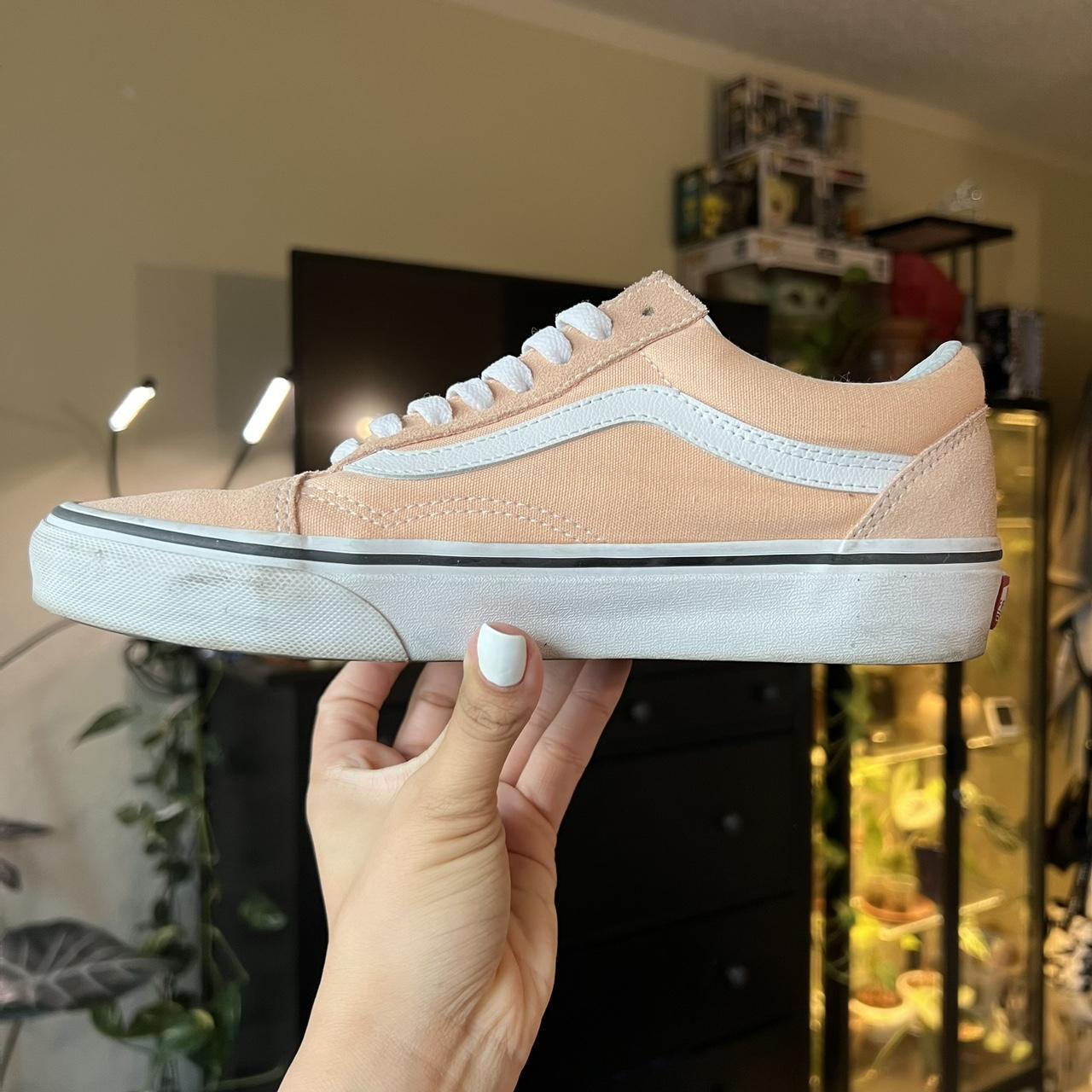 Peach old skool store vans