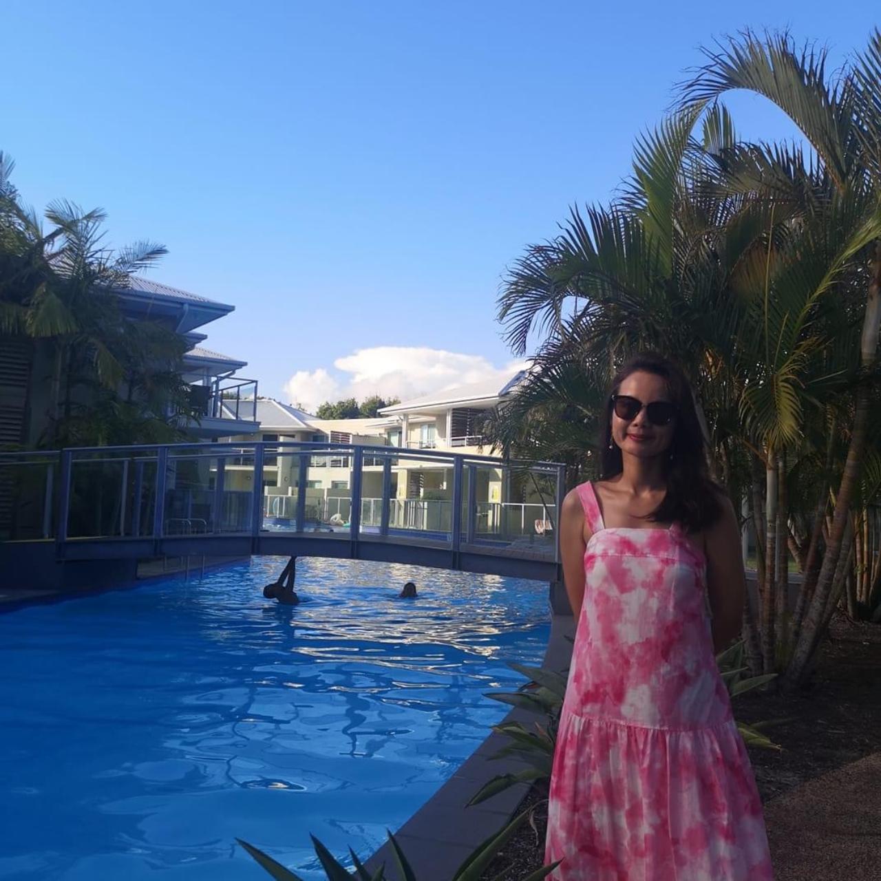 sleeveless victorian blouse