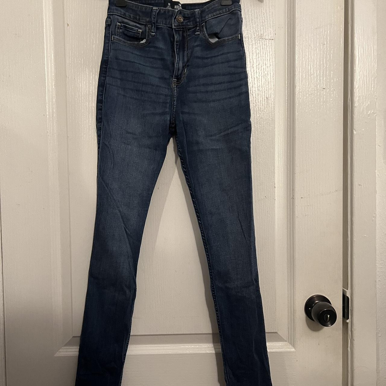 1R Hollister Dark wash high rise skinny jeans - Depop