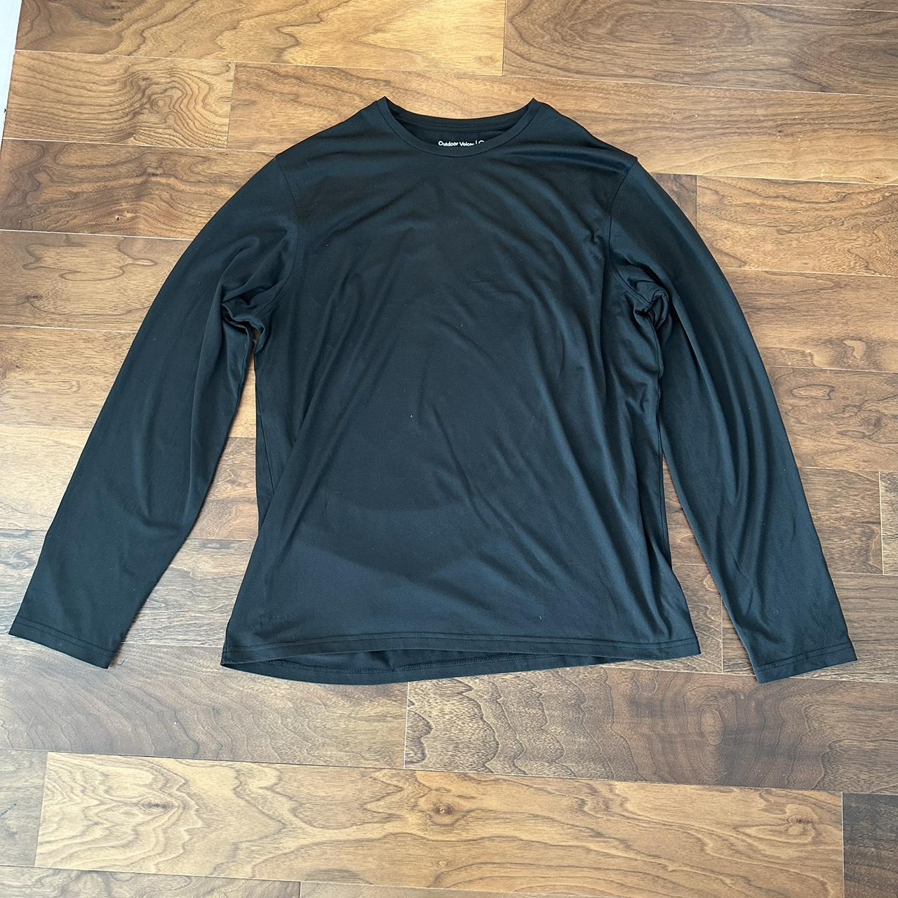 Outdoor Voices mens long sleeve outdoor top. Depop