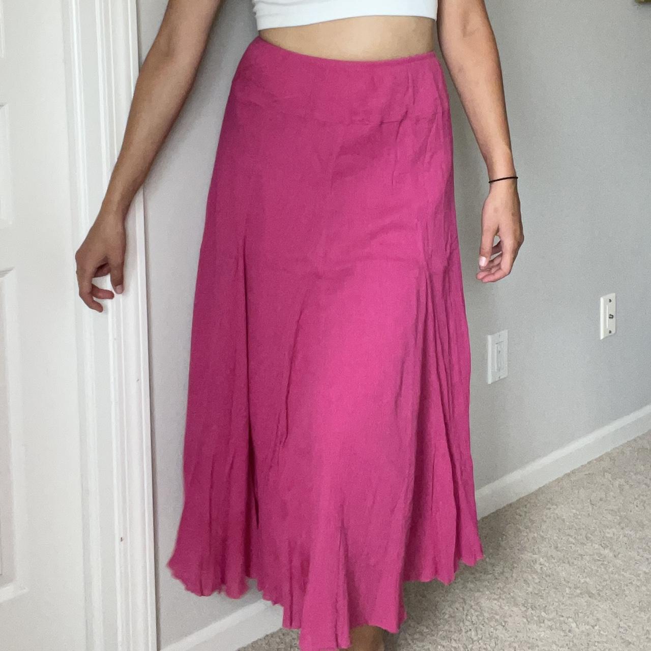 long hot pink flowy maxi skirt - Depop