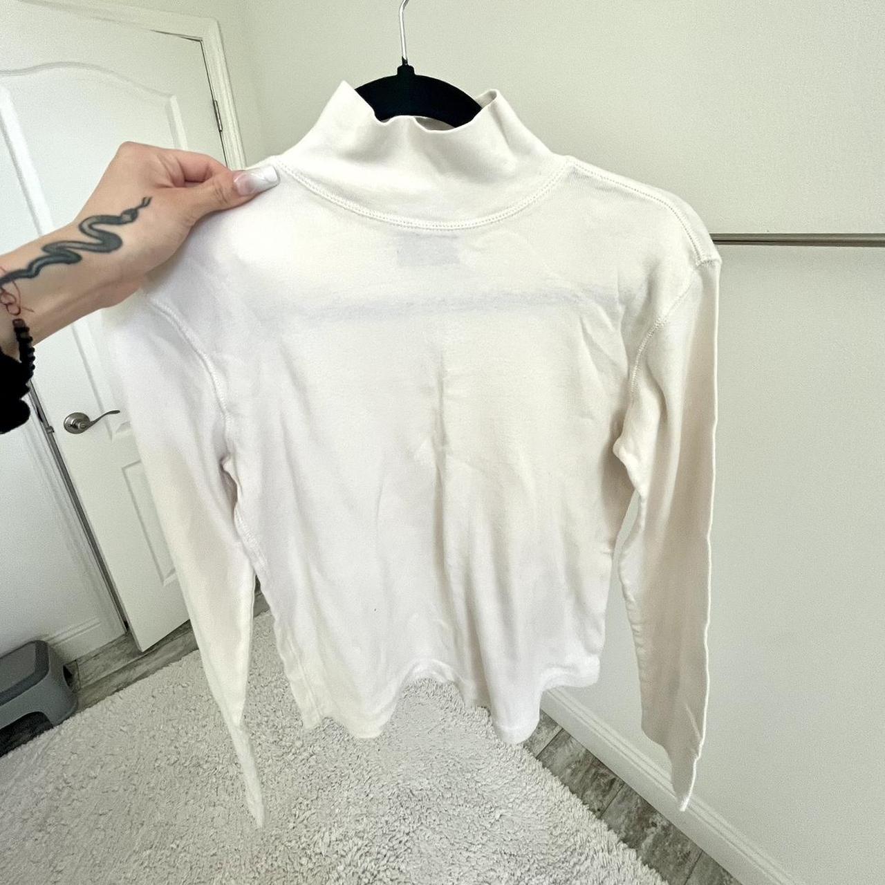 RALPH LAUREN WHITE MOCK NECK SWEATER🤍🤍 Goes with… - Depop