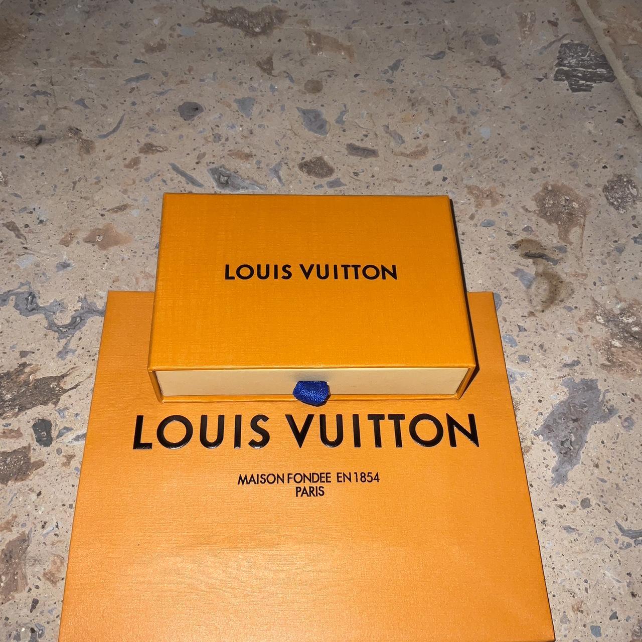 Purple Louis Vuitton Petit Soupcon Round - Depop