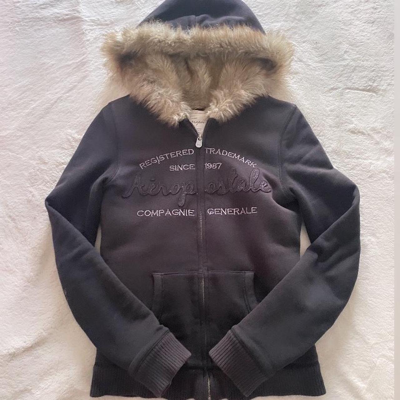 aeropostale fur lined hoodie in black tag shows size... - Depop