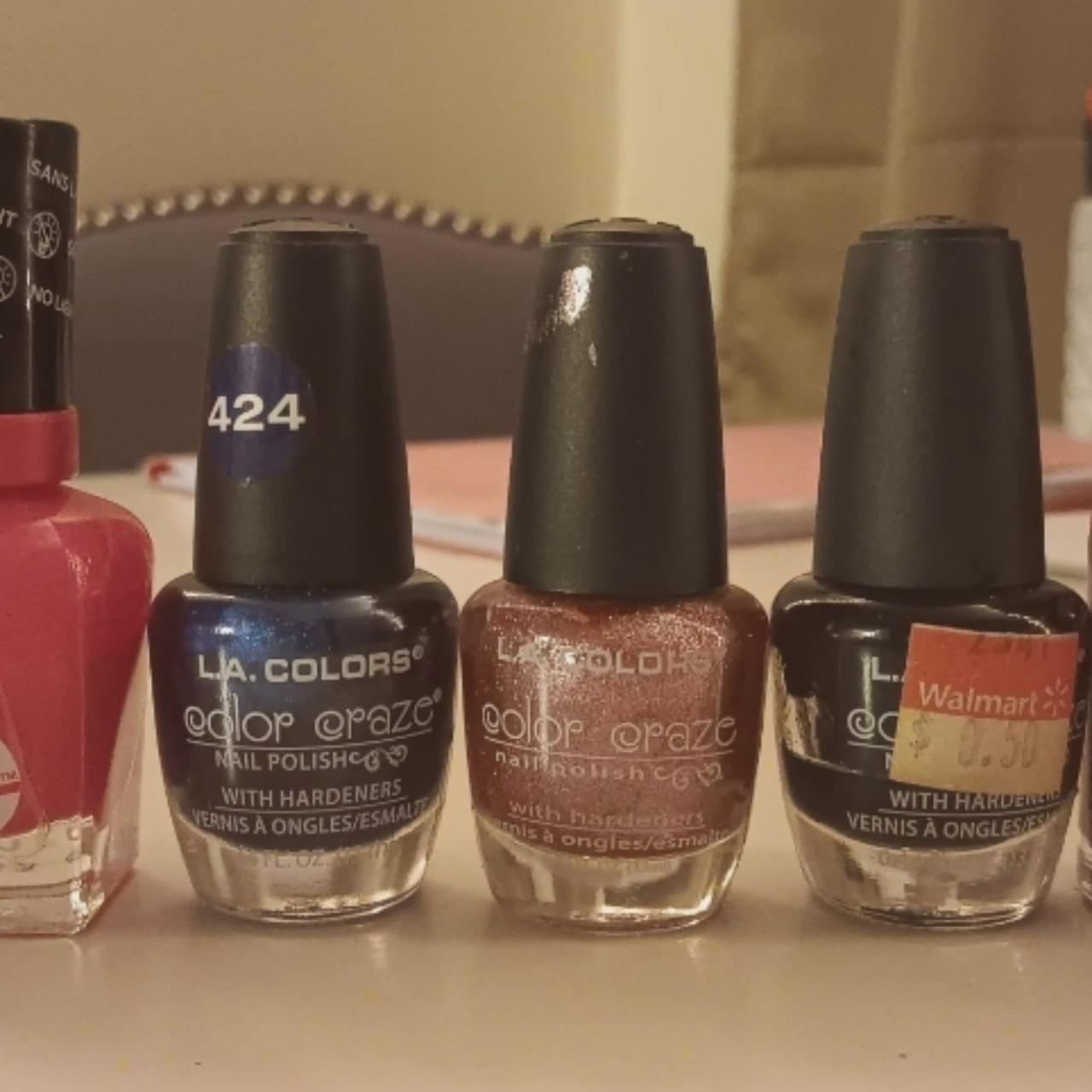 7-Piece Nail Polish Kit (Various) - Depop