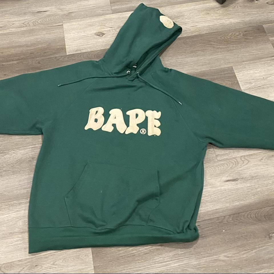 Green hot sale bape sweater