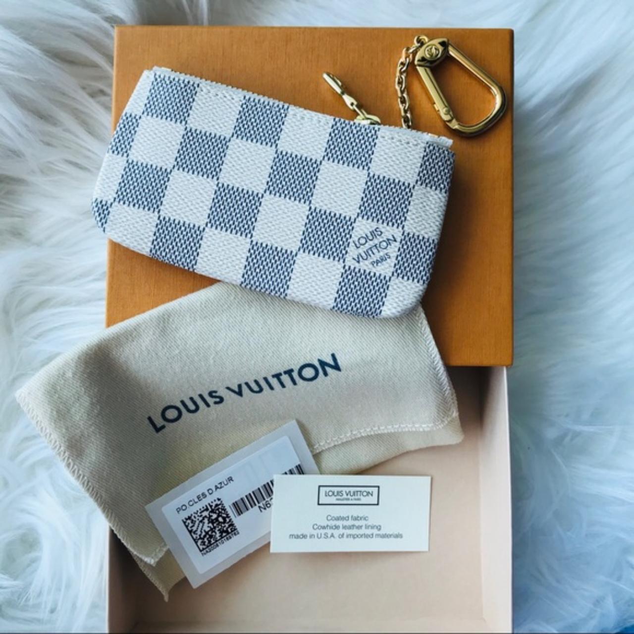 Louis Vuitton Keychain Wallet Fake