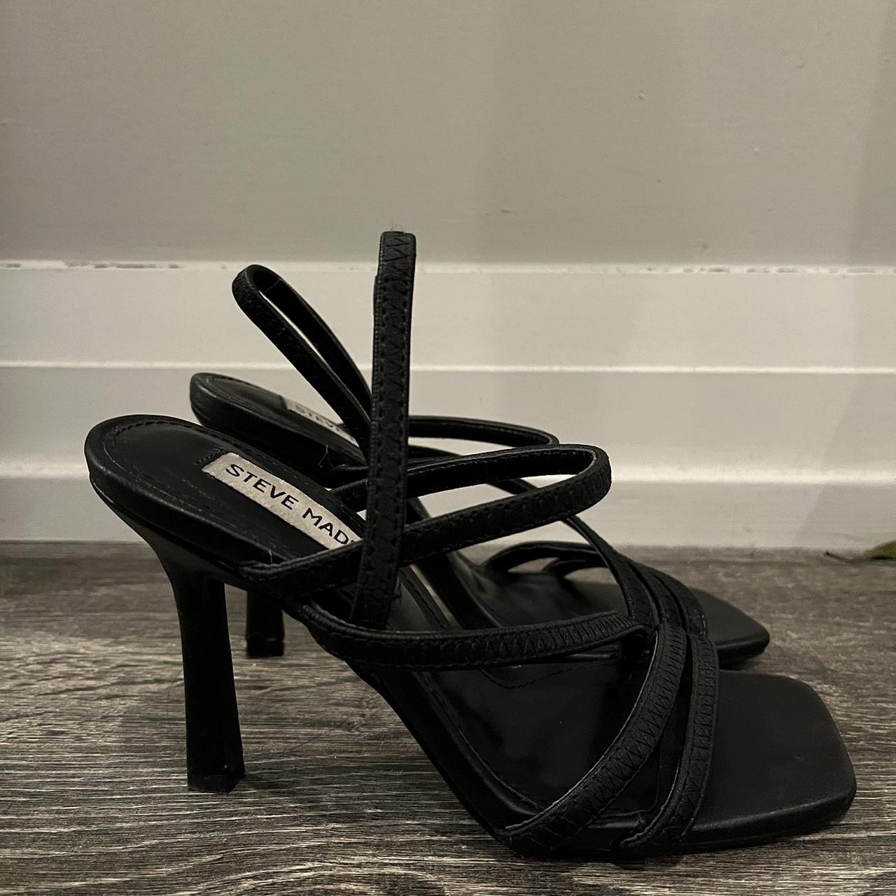 steve madden 2 strap heels