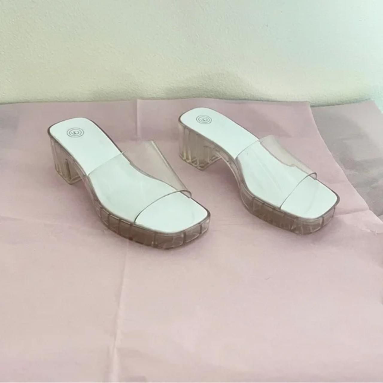 item listed by daisydaydream_