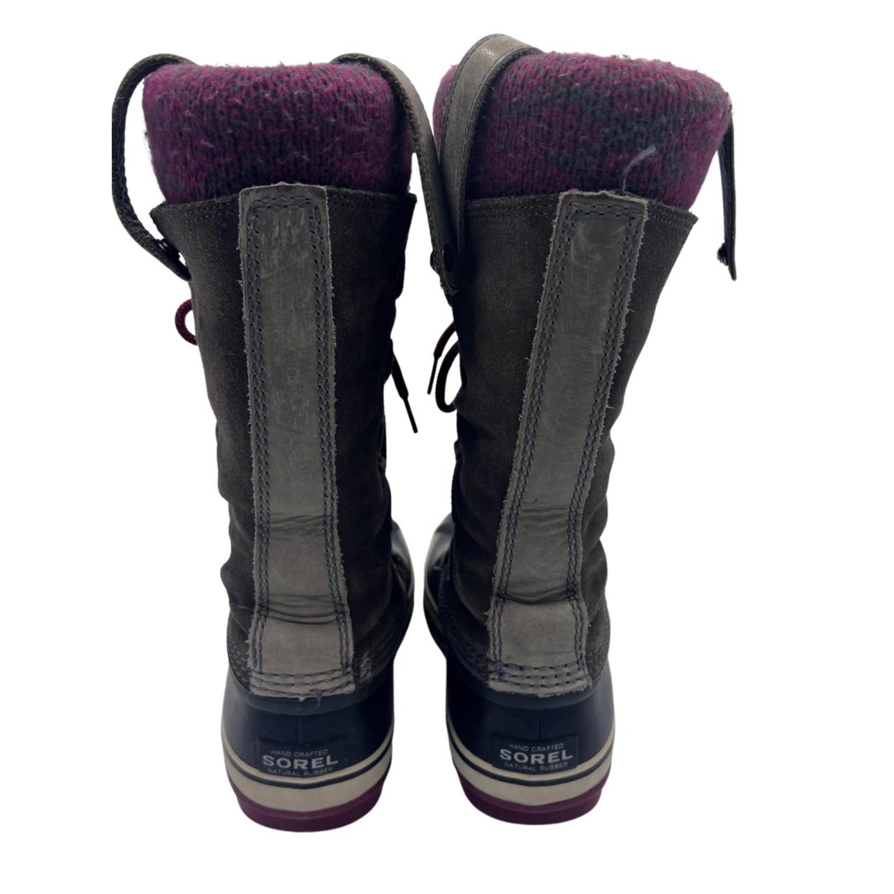 Sorel Women's Grey and Purple Boots (2)