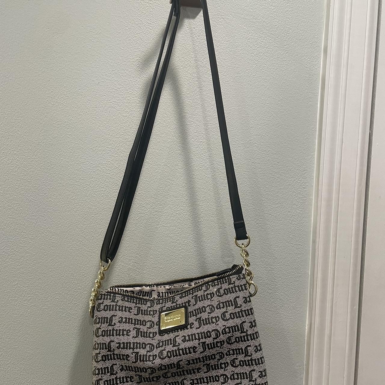 Juicy Couture messenger bag Super cute & like new - Depop