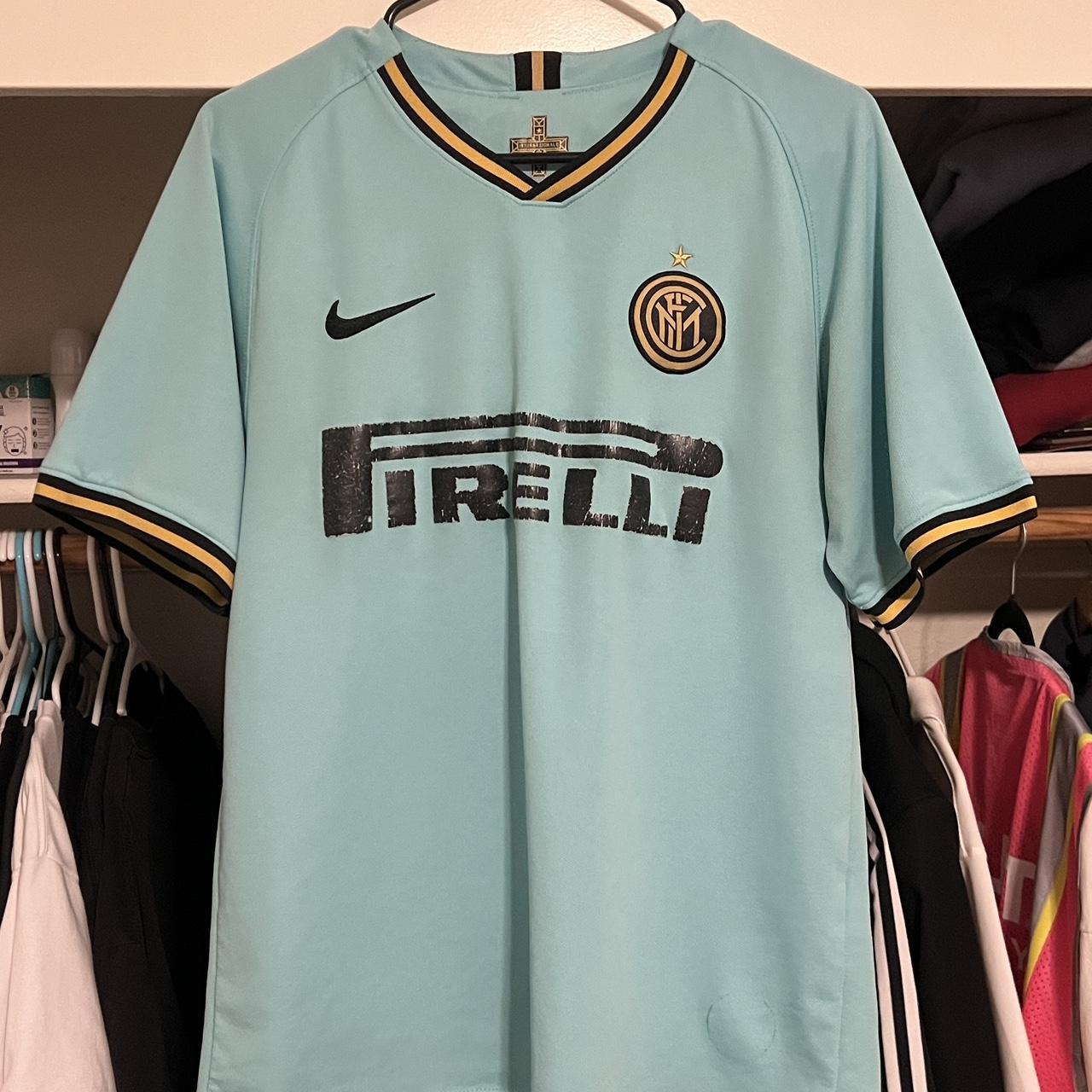 item listed by 916julsthrift