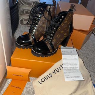 AUTHENTIC Louis Vuitton platform desert combat boot - Depop