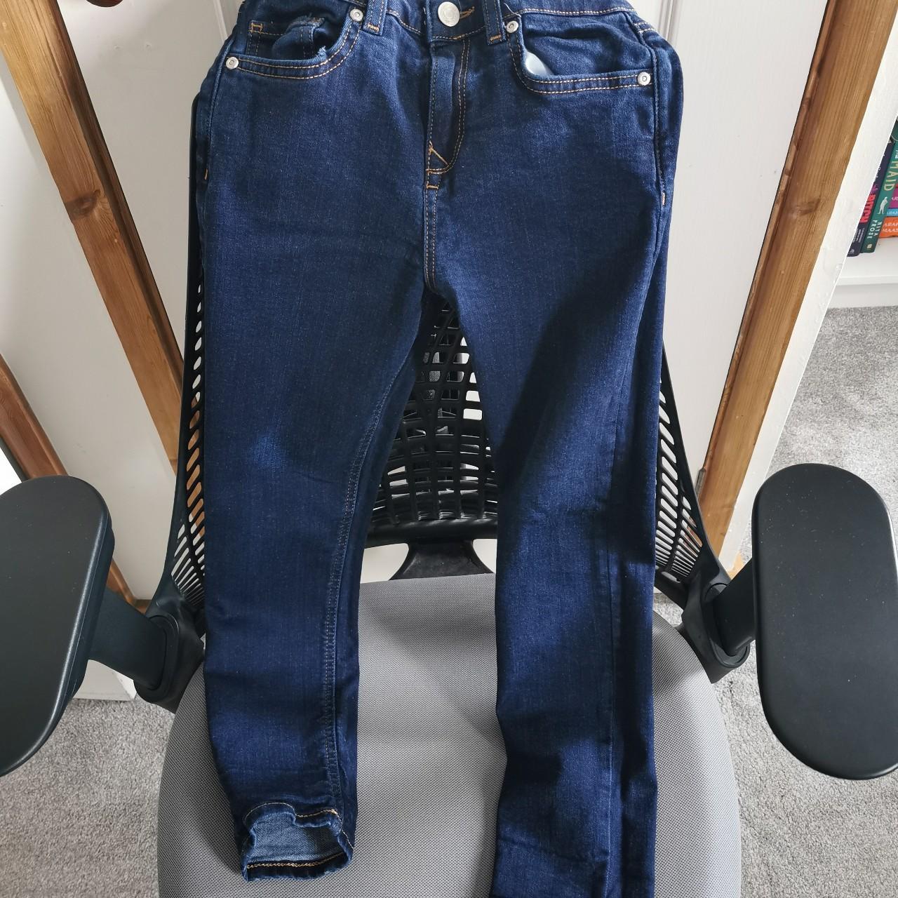 item listed by murkiie