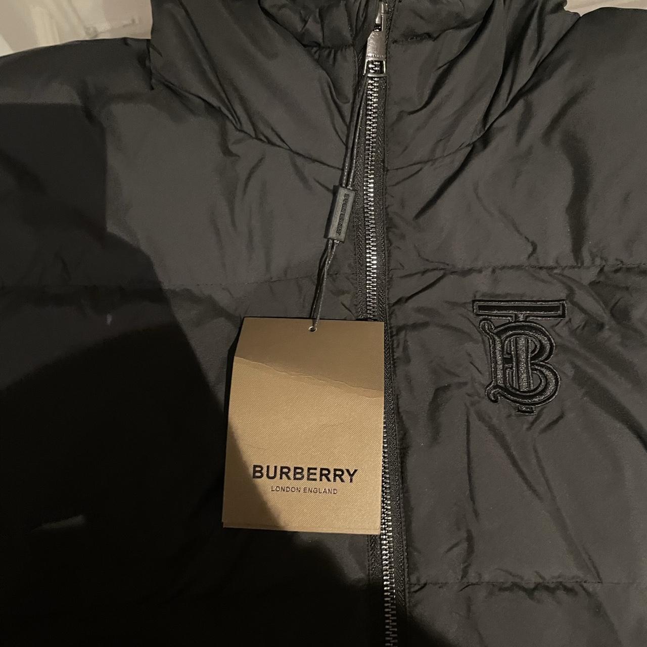 Burberry coat - Depop