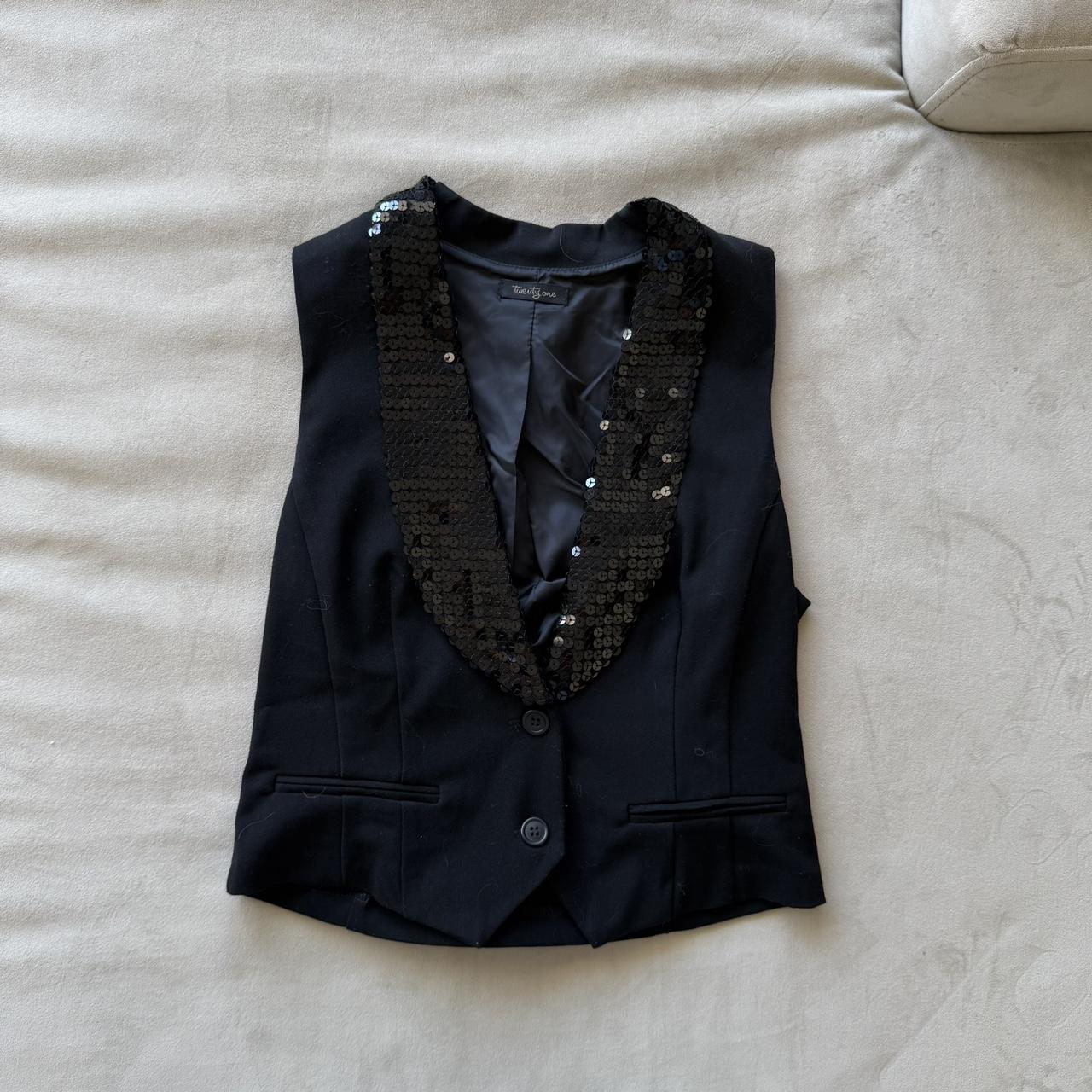 item listed by dirtyclothesforthewoes