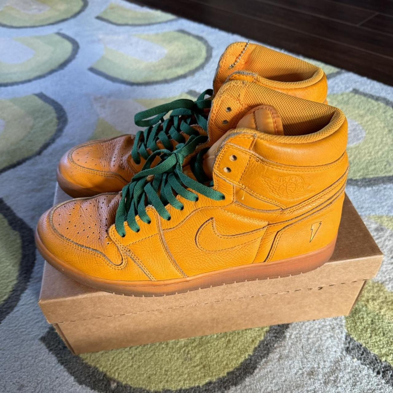 MENS Nike Jordan 1 Gatorade Orange Peel Used. Depop