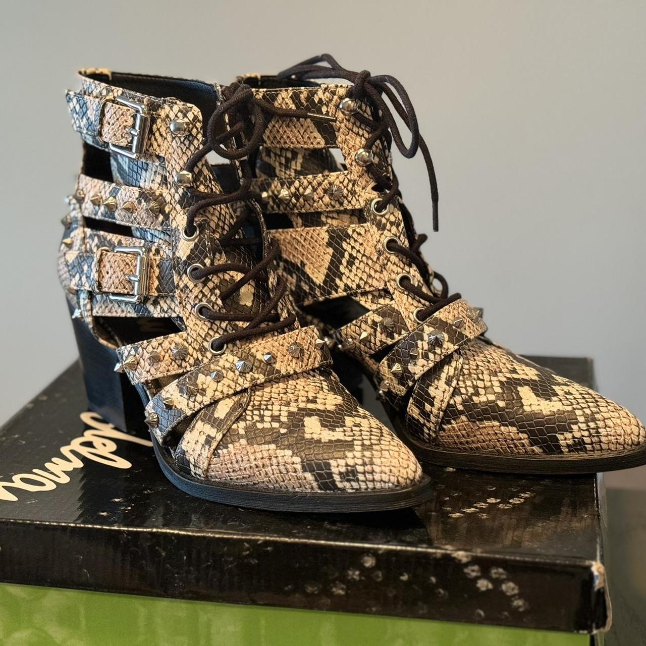 Elana boot hotsell sam edelman