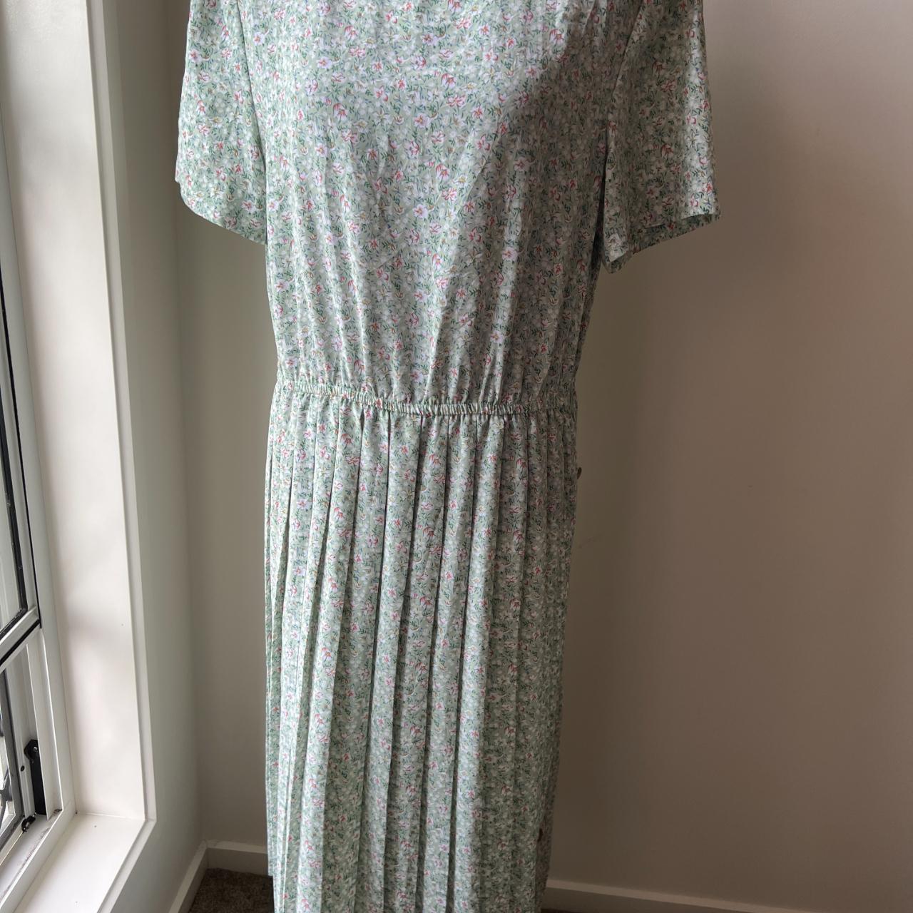 Leslie FAY Dress Vintage Elastic Waistband Size 14... - Depop