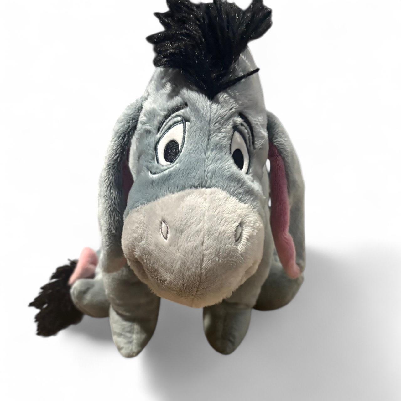 item listed by 6arelymia