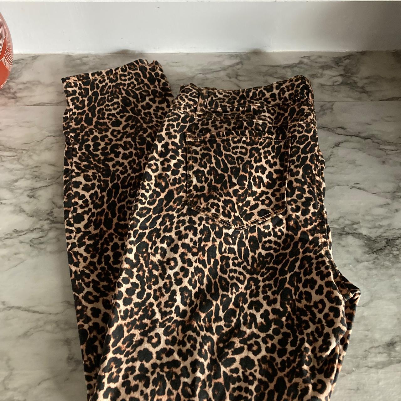 cheetah print skinny jeans . in great condition.... - Depop