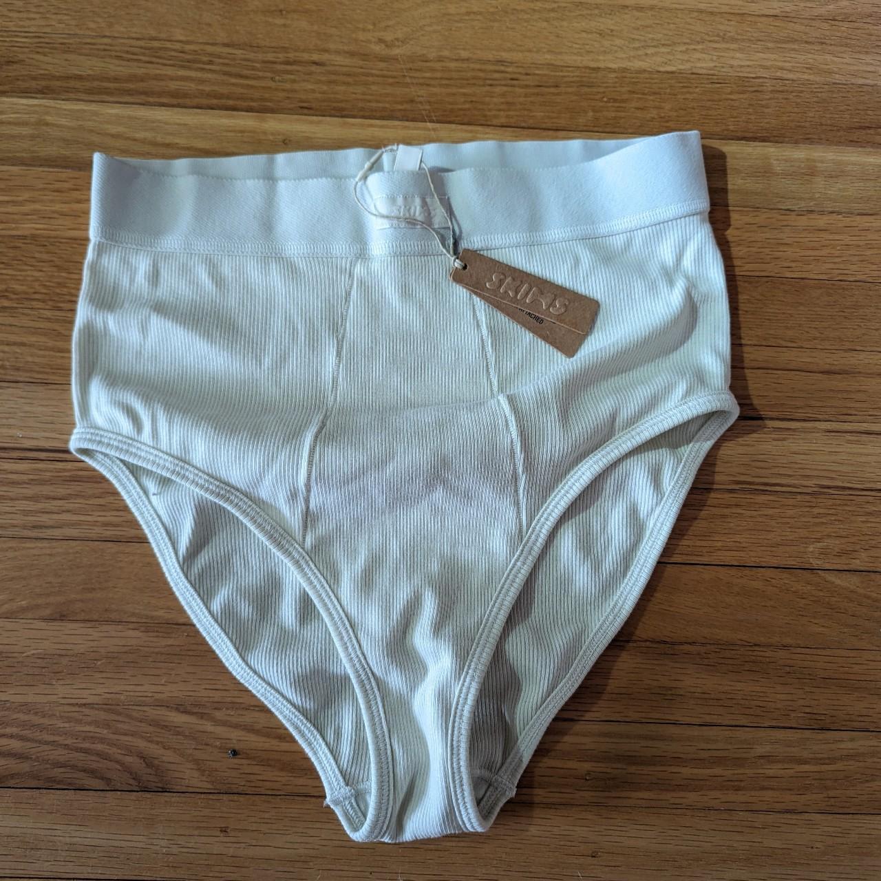 Skims Dupe Bodysuit Thong style Super stretchy, - Depop