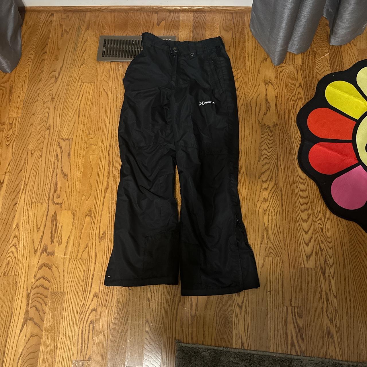 Flared Snow pants 30 Depop