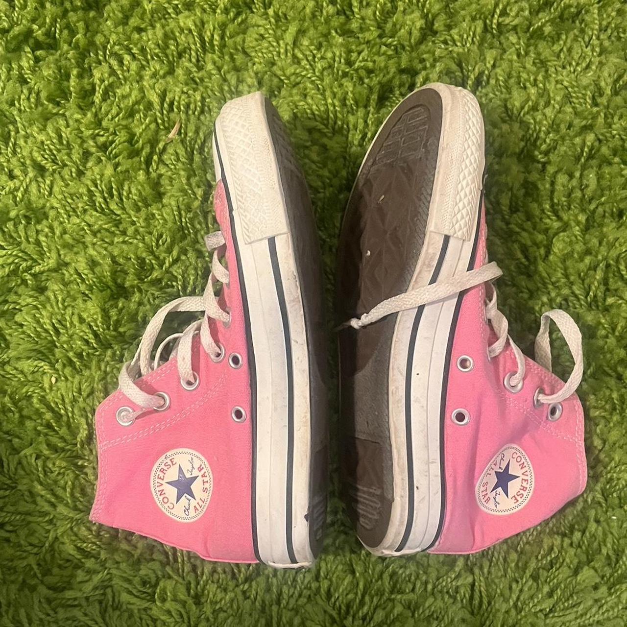 Converse Women's Pink Trainers | Depop