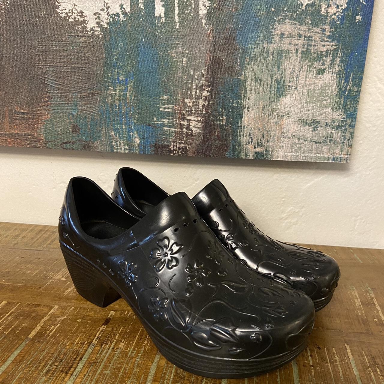 Dansko hot sale pixie clogs