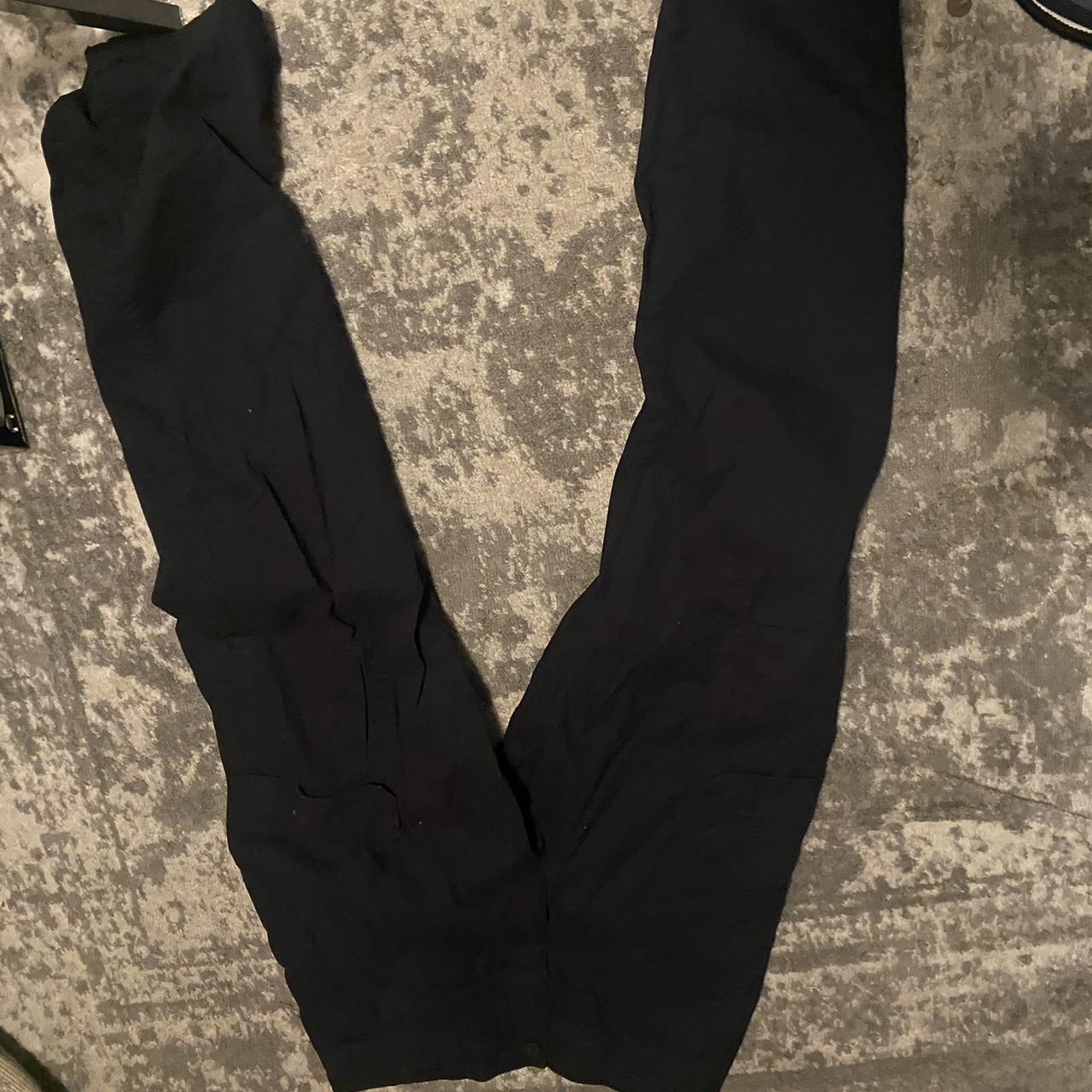 Wrangler Cargos 34x34 Idk why the picture is upside... - Depop